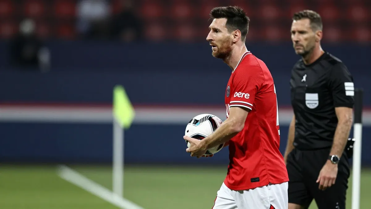 Gain de temps sanctionné, un corner pour Paris FC