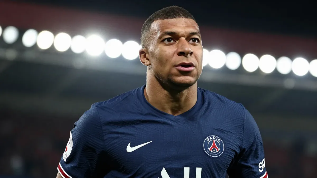 Paris FC a remporté un succès spectaculaire au Vélodrome (2-3) grâce à un but de Lassine Sinayoko après 23 secondes...