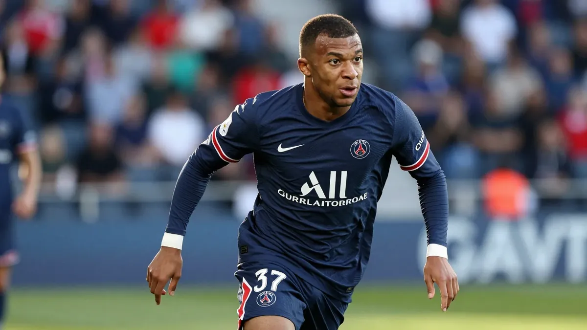 Paris FC occupe la deuxième place du classement de Ligue 1 avec quatre points, affichant une défense parfaite avant son...