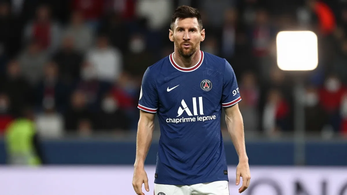 Le Paris FC ferme la porte à trois départs, le marché des transferts approche de sa fin