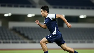 Paris FC a remporté un succès capital 3-2 au Vélodrome, confirmant sa deuxième place au classement à deux points de...